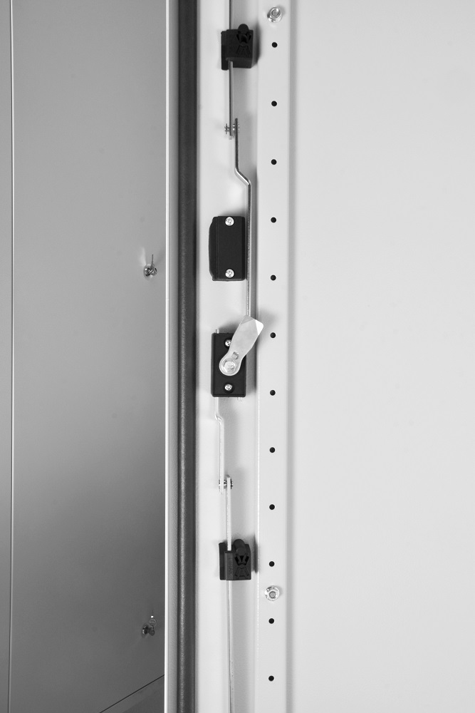 Отдельный электротехнический шкаф IP55 в сборе (В1800×Ш1200×Г400) EME с двумя дверьми, цоколь 100 мм от ЦМО